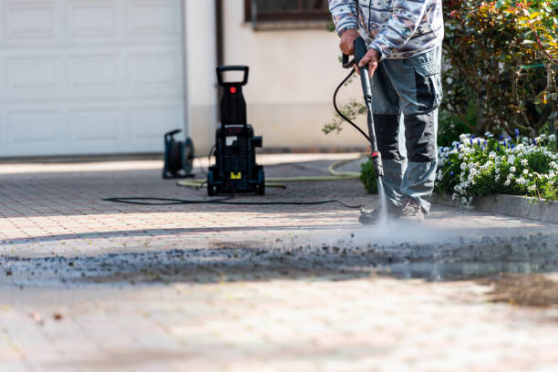 Why Choose Our Certified Pressure Washing Experts for Your Project Needs in Valley Falls, RI?