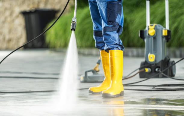 Best Roof Pressure Washing  in Valley Falls, RI