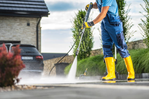 Best Fence Pressure Washing  in Valley Falls, RI